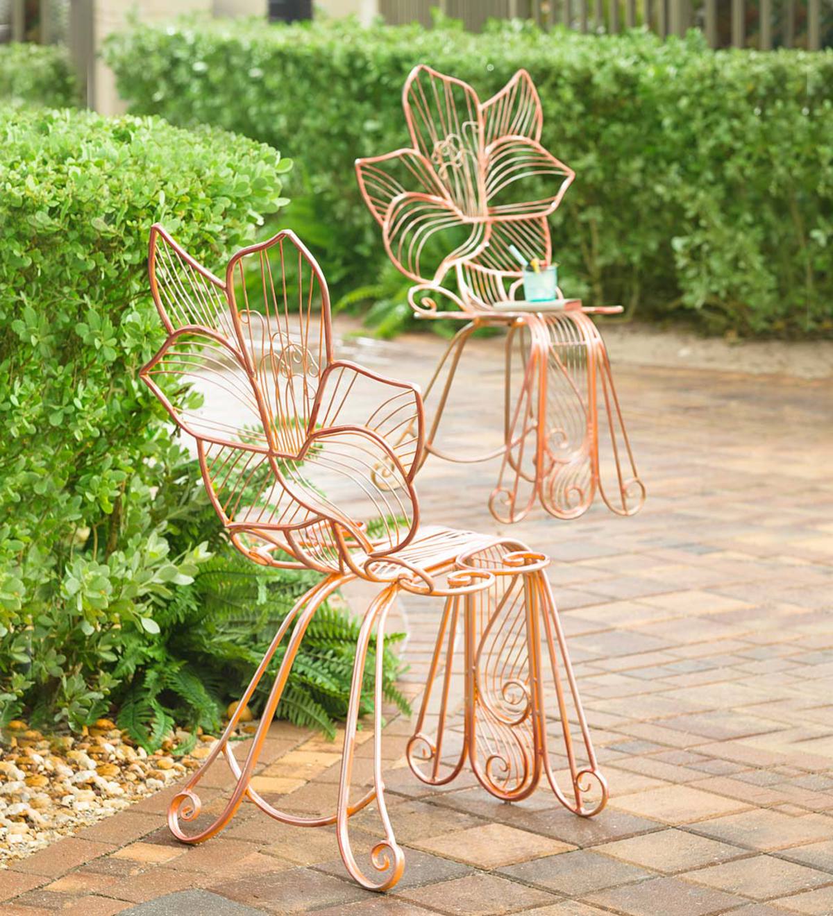 Metal Lily Chair
