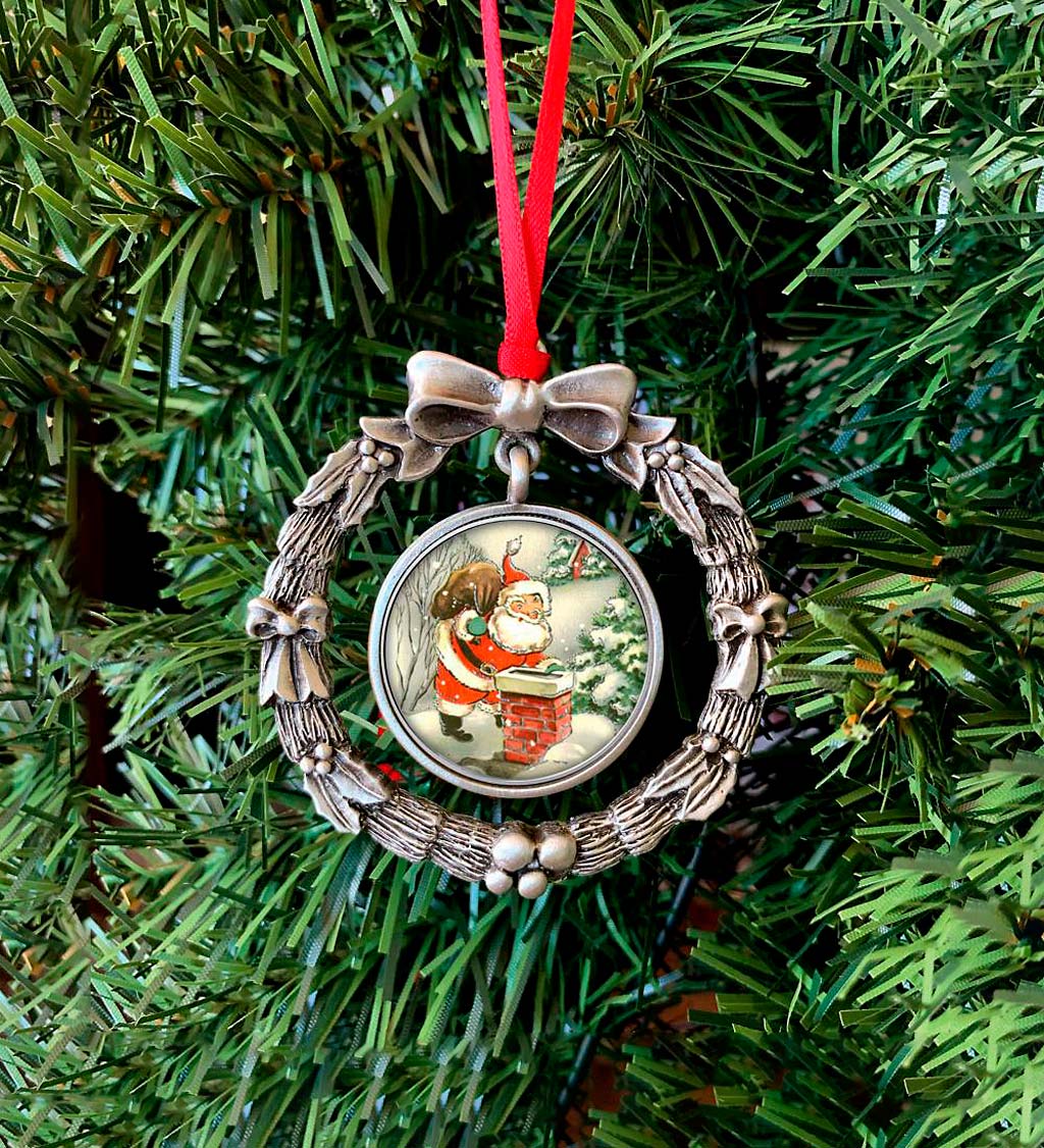 Holiday Wreath Ornament with Colorized Santa Claus Quarter