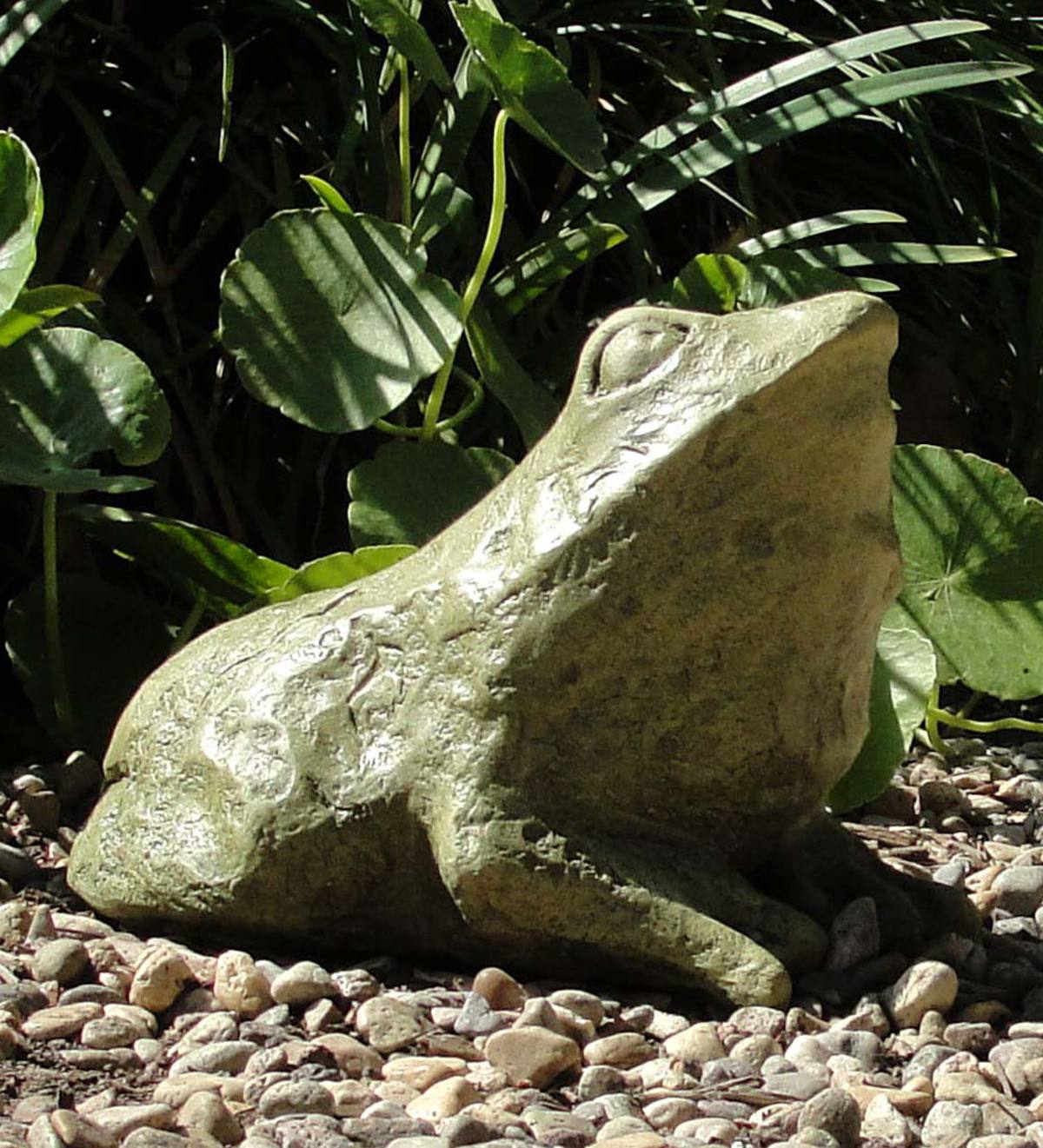 Cast Stone Primitive Frog Sculpture