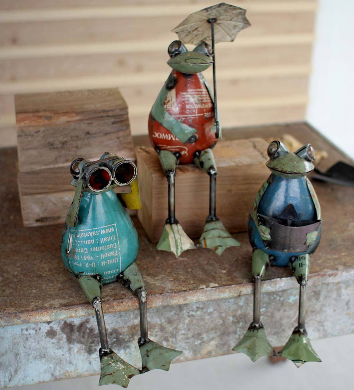 Recycled Metal Frogs, Set of 3