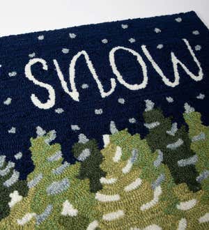 Indoor/Outdoor Hand-Hooked Let it Snow Evergreen Trees Accent Rug