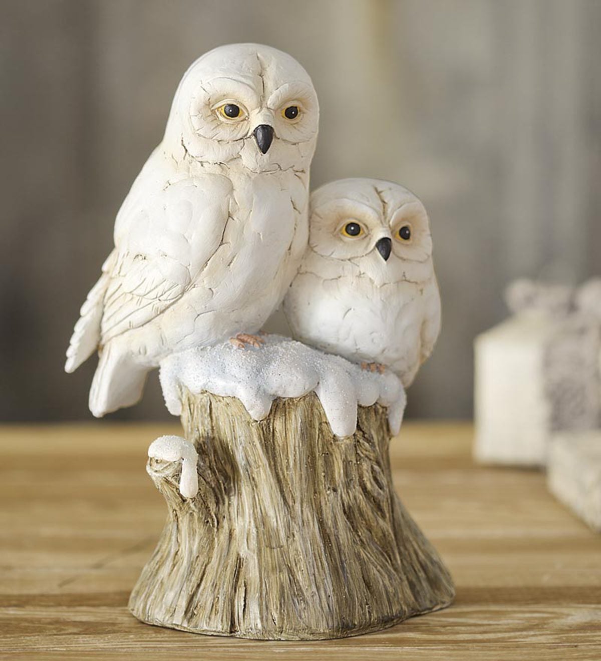 Snowy Owls Sculpture With Stump