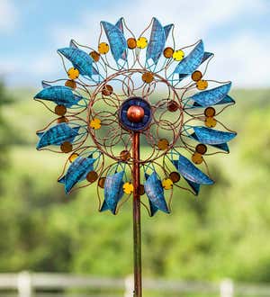 Verdigris Leaf Solar-Lighted Metal Wind Spinner