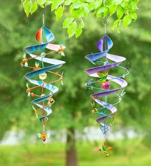 Colorful Metal Hanging Garden Twirler with Friendly Flying Accents
