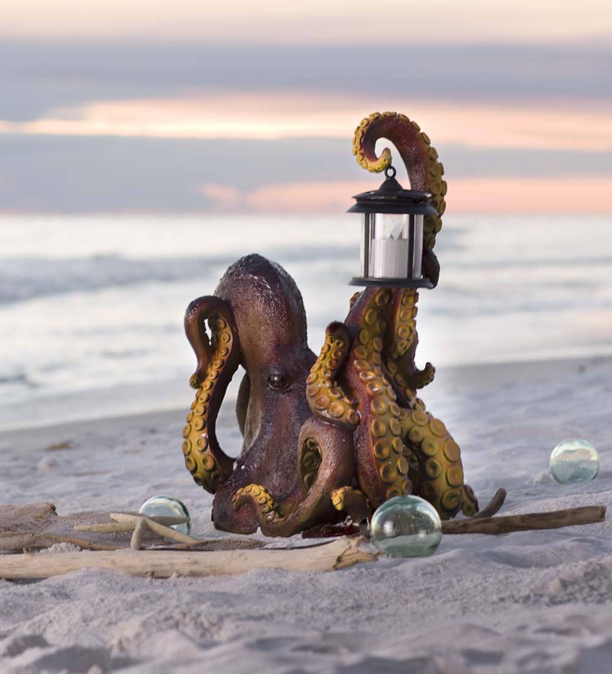 Octopus Statue with Solar Lantern