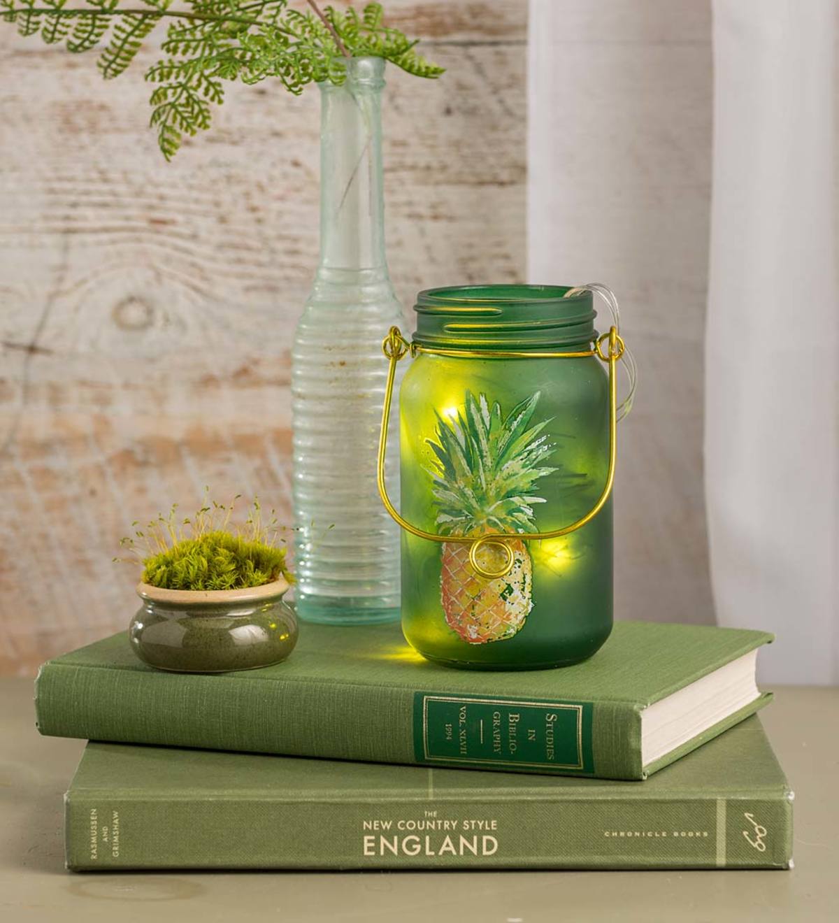 Lighted Mason Jar with Pineapple Design