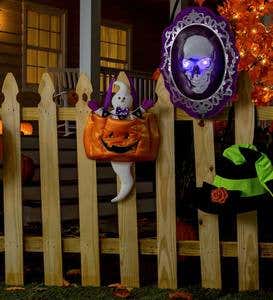 Spooky Ghost Motion-Activated Halloween Door Décor