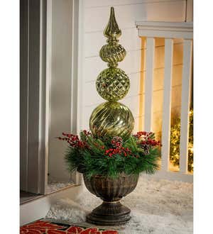 Indoor/Outdoor Shatterproof Lighted Ornament Stake with Wreath in Urn - Red