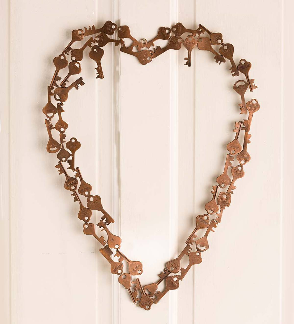 Metal Key Heart Wreath
