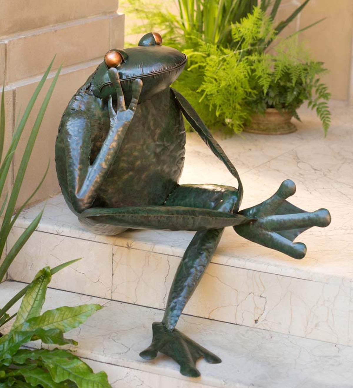 Thinking Frog Metal Yard Sculpture
