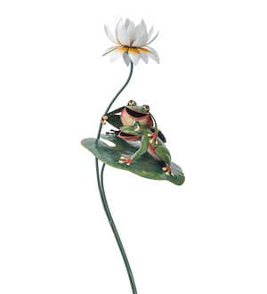 Handcrafted Metal Frogs on a Lily Pad Garden Stake