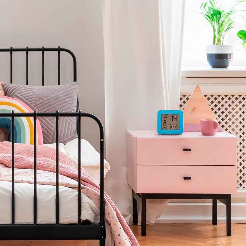 What-to-Wear Weather Station with Sensor