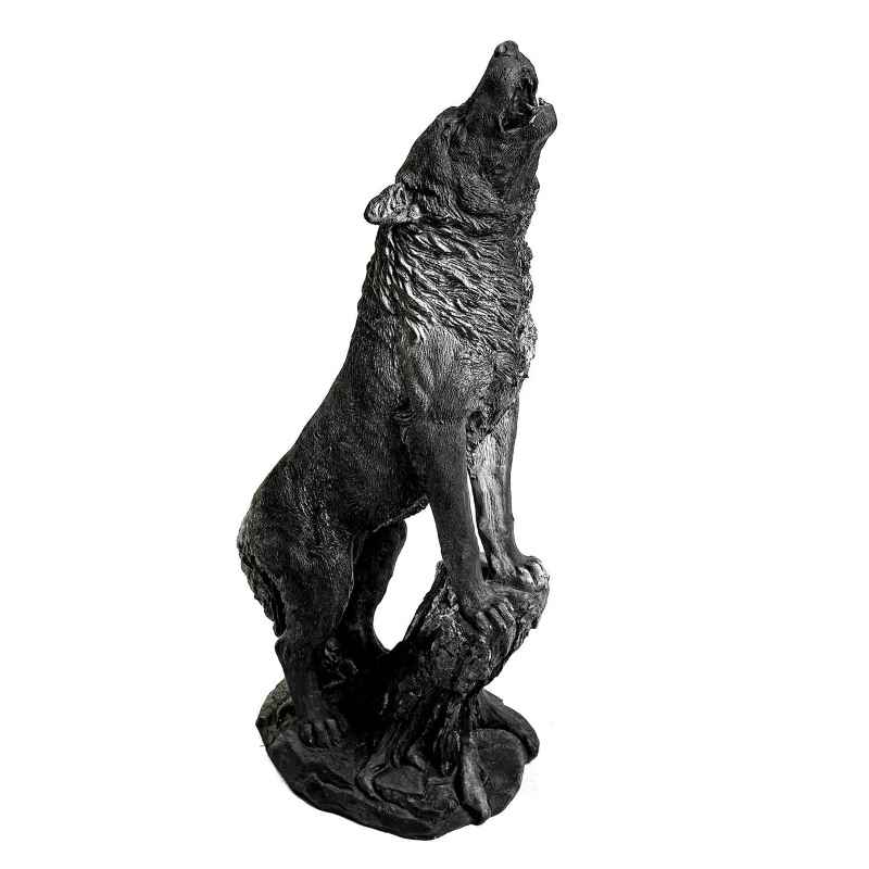 Wolf Howling Statue