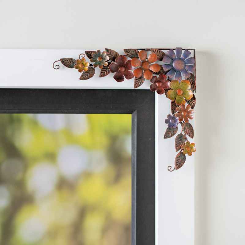 Set of 2 Recycled Metal Flower Door Corners