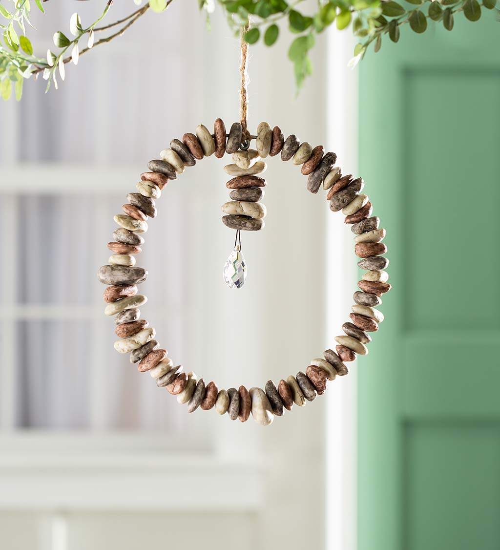 Hanging Rock Wreath with Crystal