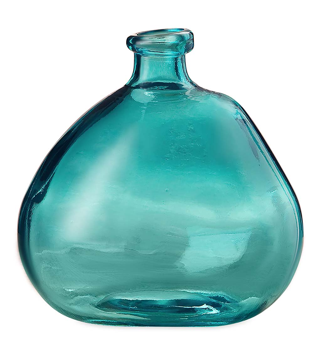 Handcrafted Spanish Eco-Friendly Recycled Glass Vase swatch image
