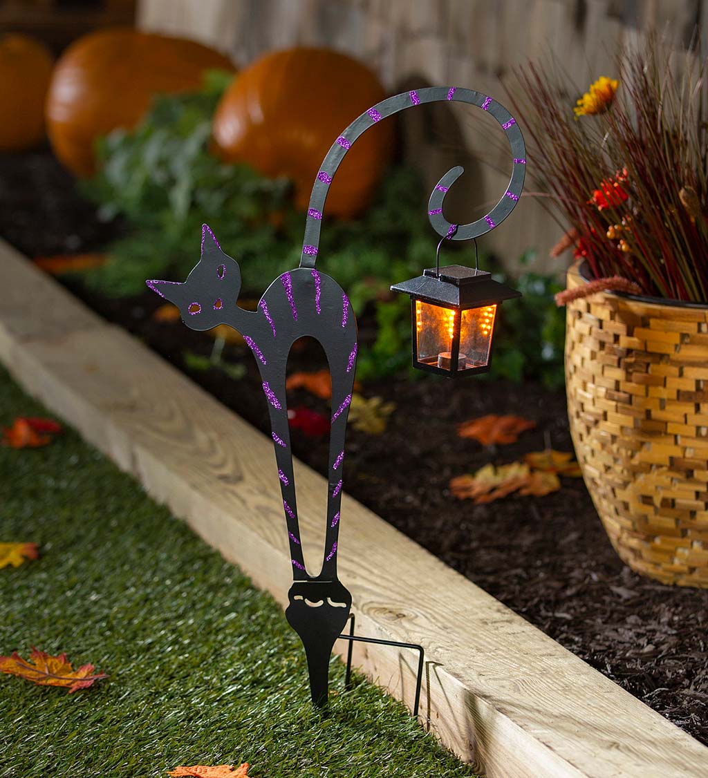 Spooky Cat Garden Stake with Flickering Solar Lantern