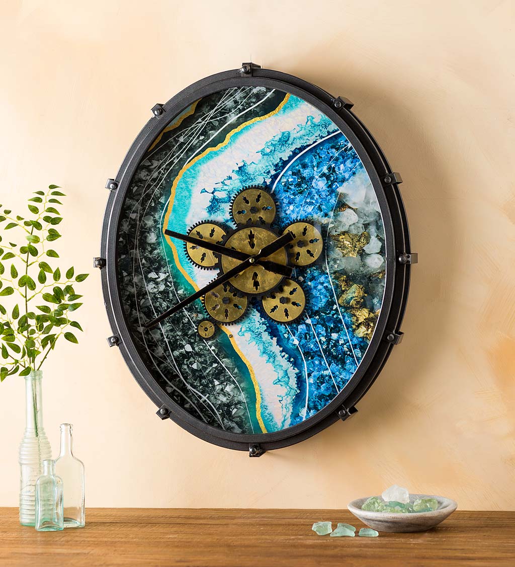 Oval Gear-Face Analog Indoor Wall Clock With Geode-Inspired Background