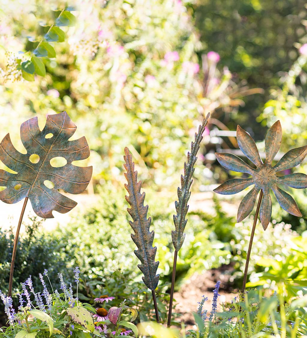 Botanical Beauty Metal Garden Stake