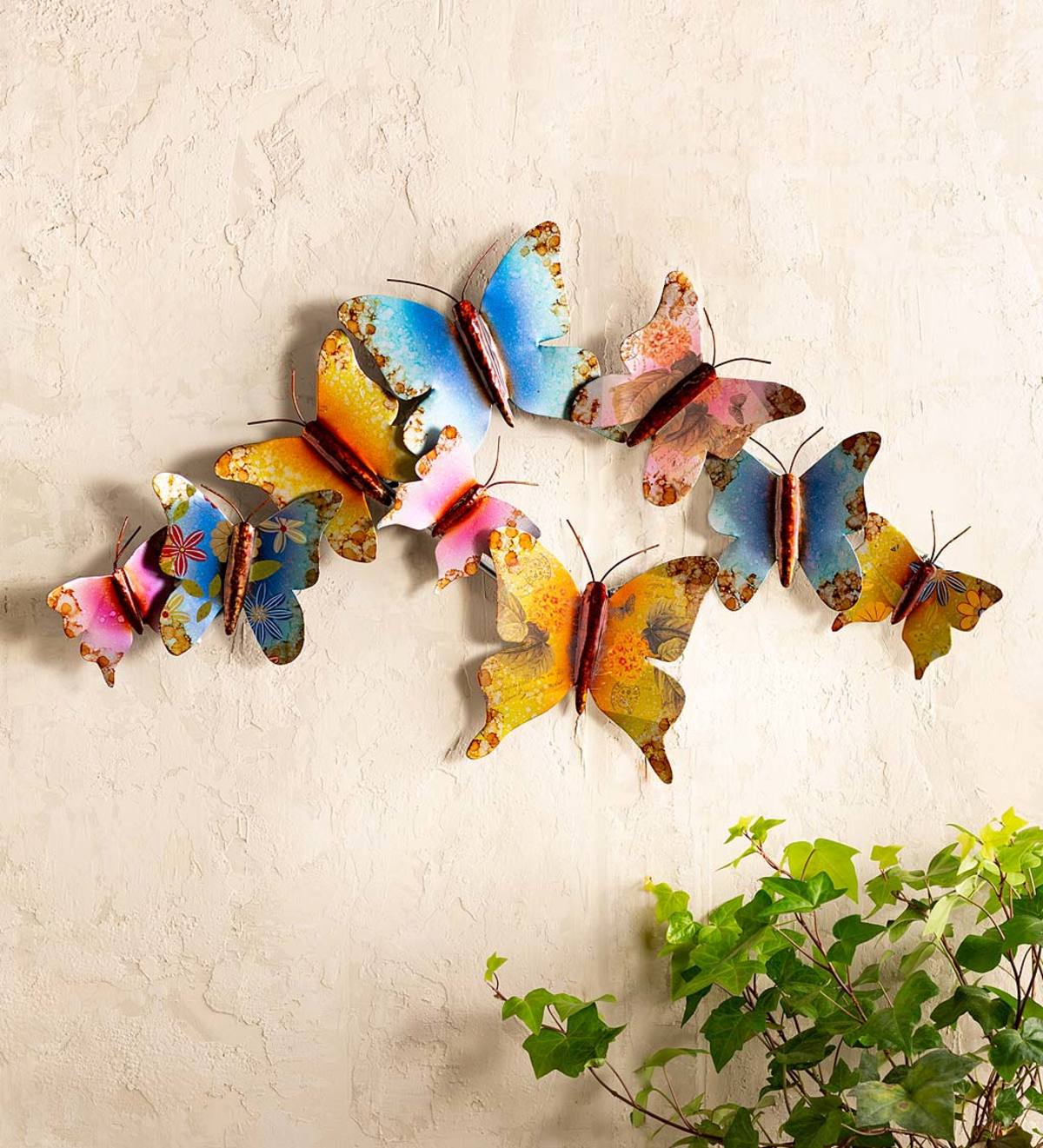 LARGE METAL COLOURFUL BUTTERFLY GARDEN DECORATION WALL ART 31cm x 35cm 270822 