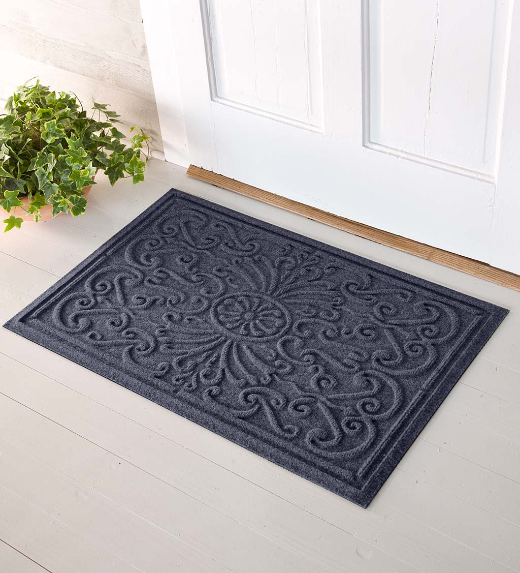 Waterhog Garden Gate Doormat, 2' x 3' swatch image