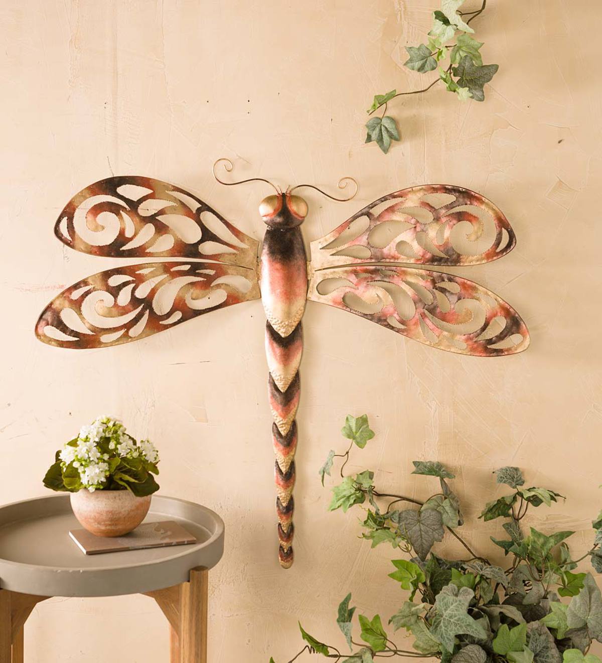 Metal Dragonfly Artwork Wall Decoration Garden Outdoor Home Decor Yard Statues 