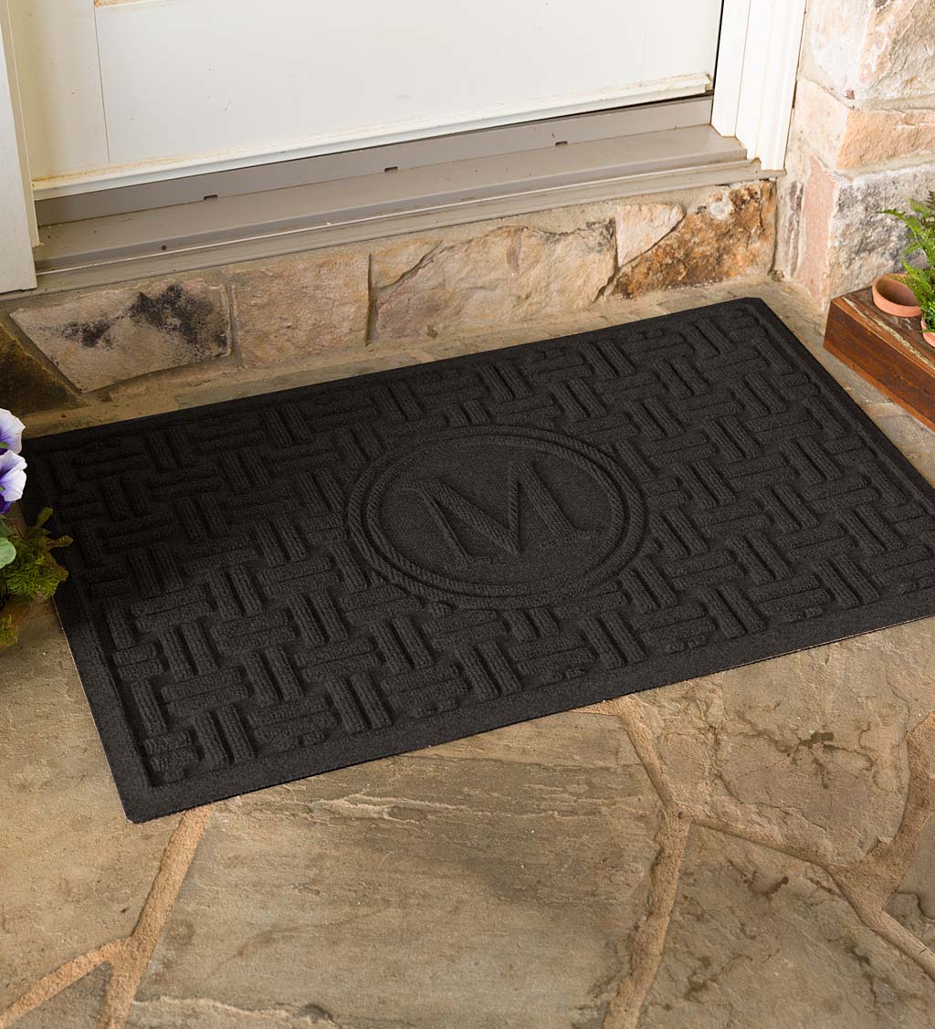 Waterhog Basket Weave Doormat with Single Initial, 2' x 3' swatch image