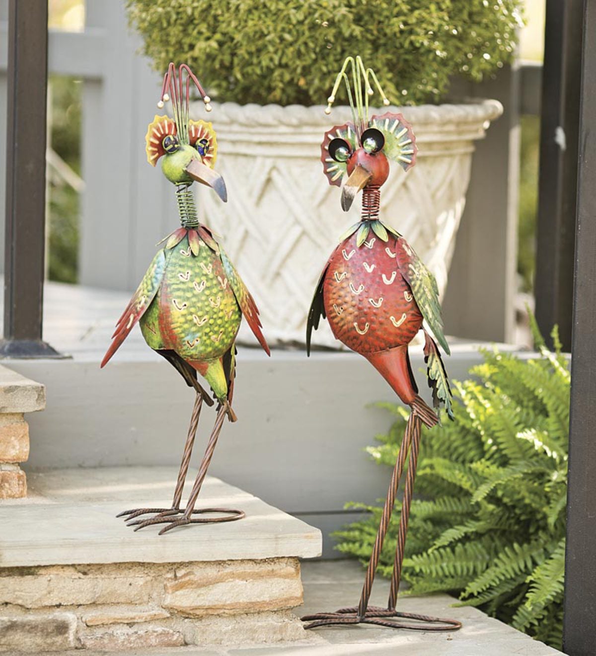 Red Bobble Head Bird Metal Garden, Metal Garden Sculptures Birds
