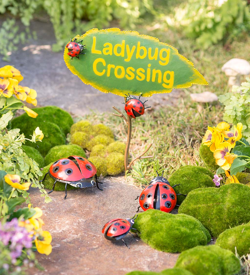 4-Piece Metal Ladybug Crossing Garden Decoration