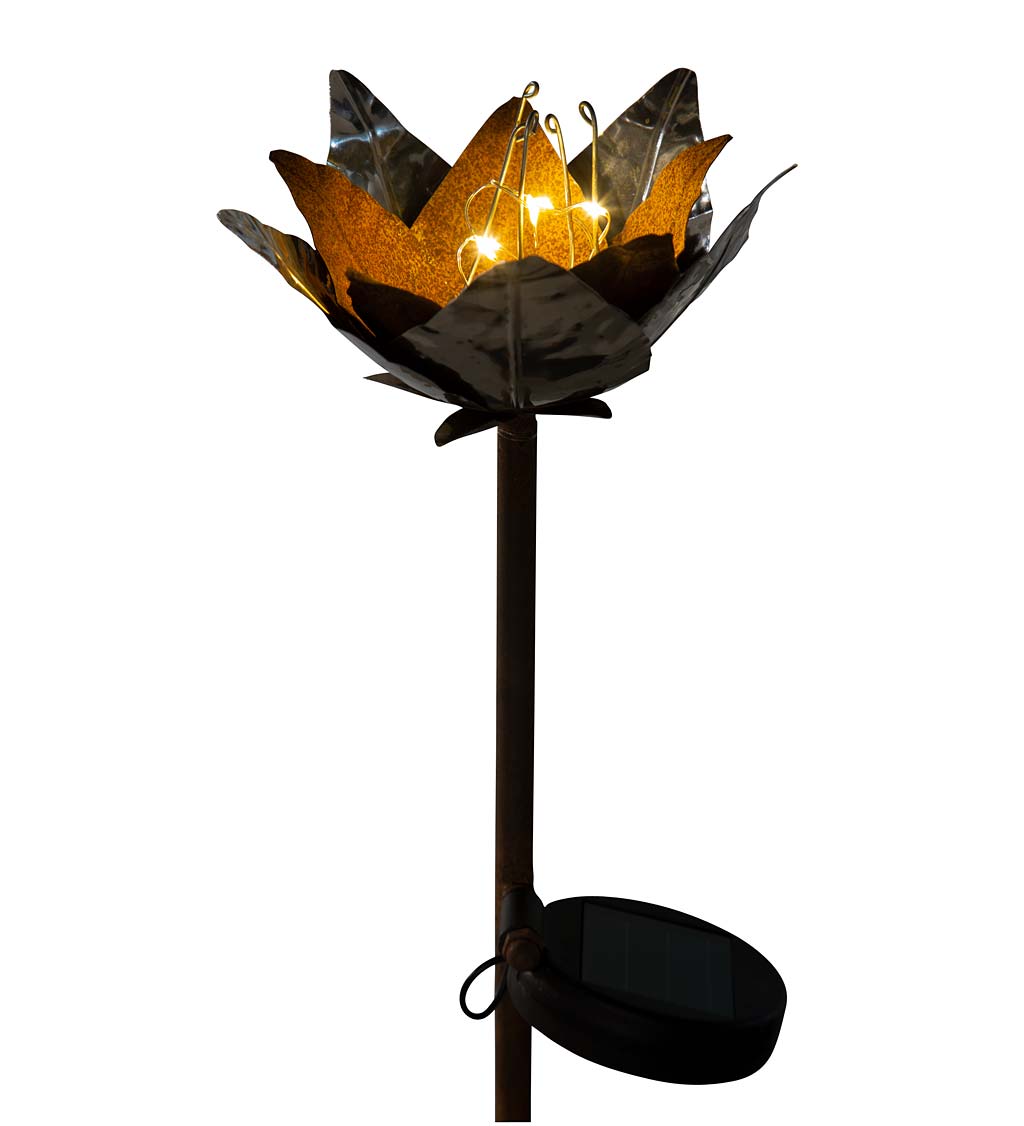 Solar Lighted Flower Garden Stake with Metal Petals