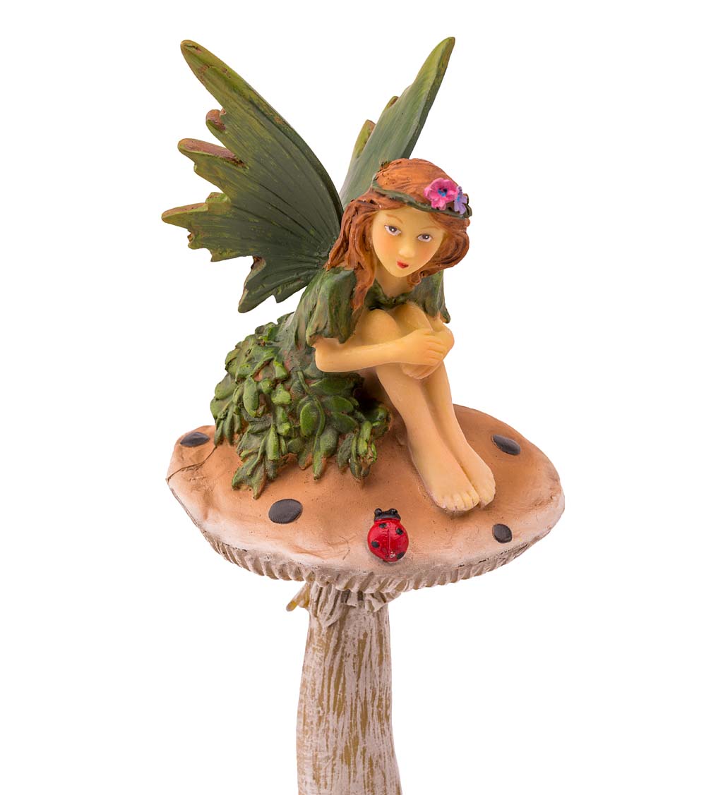 6.25 Inch Bottom of The Garden Fairy on Mushroom Statue Figurine 