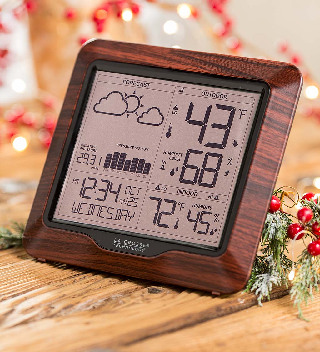 Wood-Finish Forecasting Weather Station with Wireless Remote Sensor
